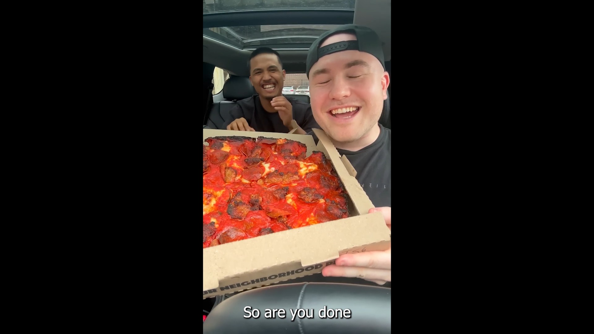 Eating viral fast food favorites from America’s most popular restaurants