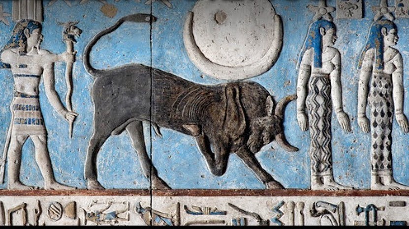 3,500-year-old Egyptian papyrus that predates European writing entirely