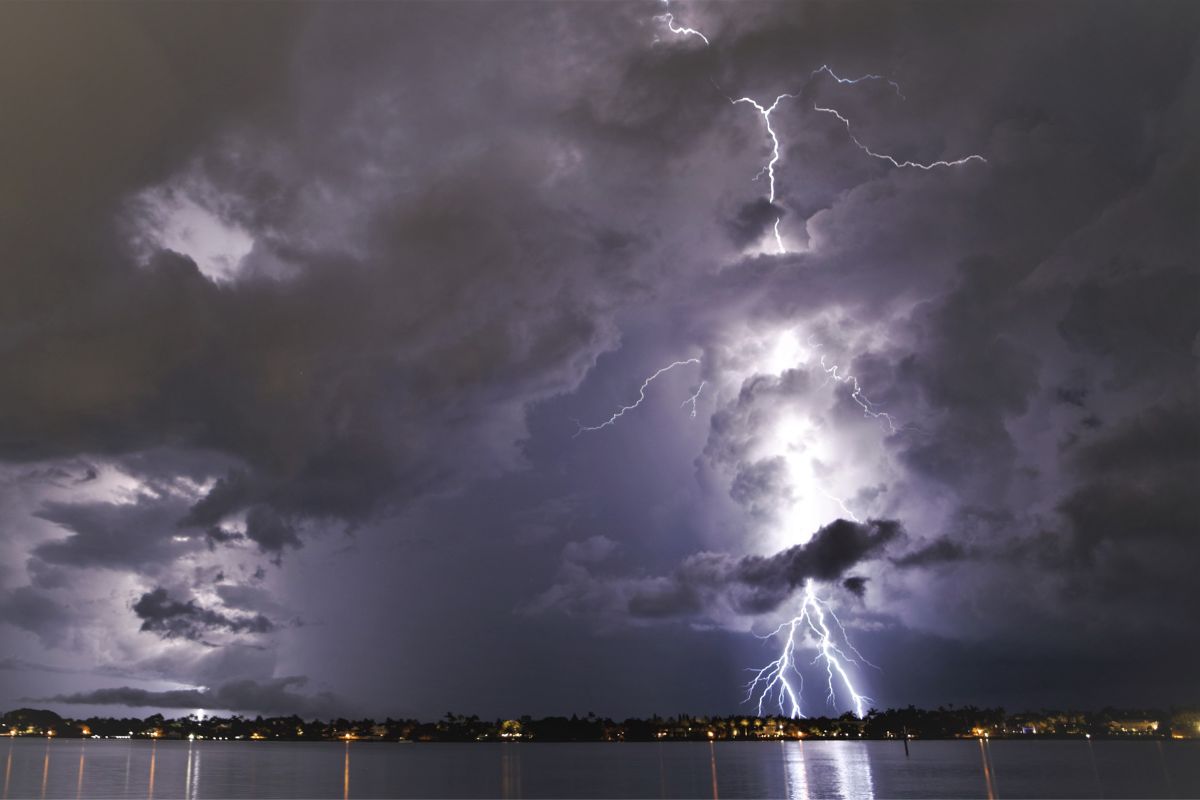Weather: Severe storms, hail and damaging winds to hit two provinces