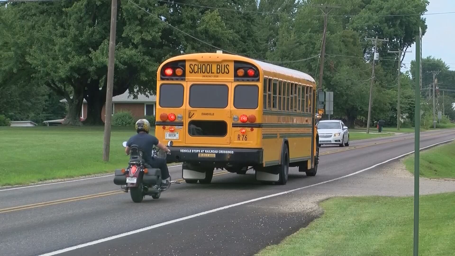 Drivers who ignore school bus stop arms could face $10,000 fine, EVSC warns