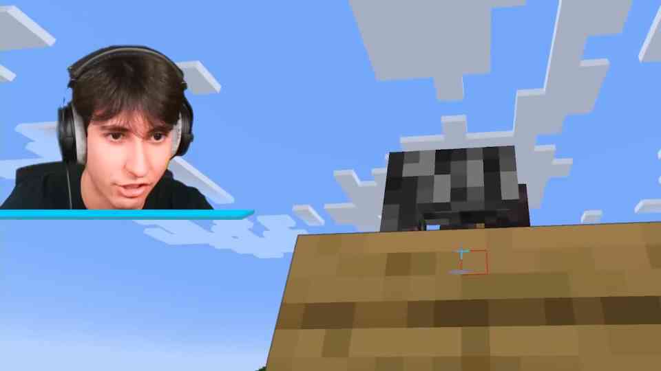I raided Minecraft's most illegal base