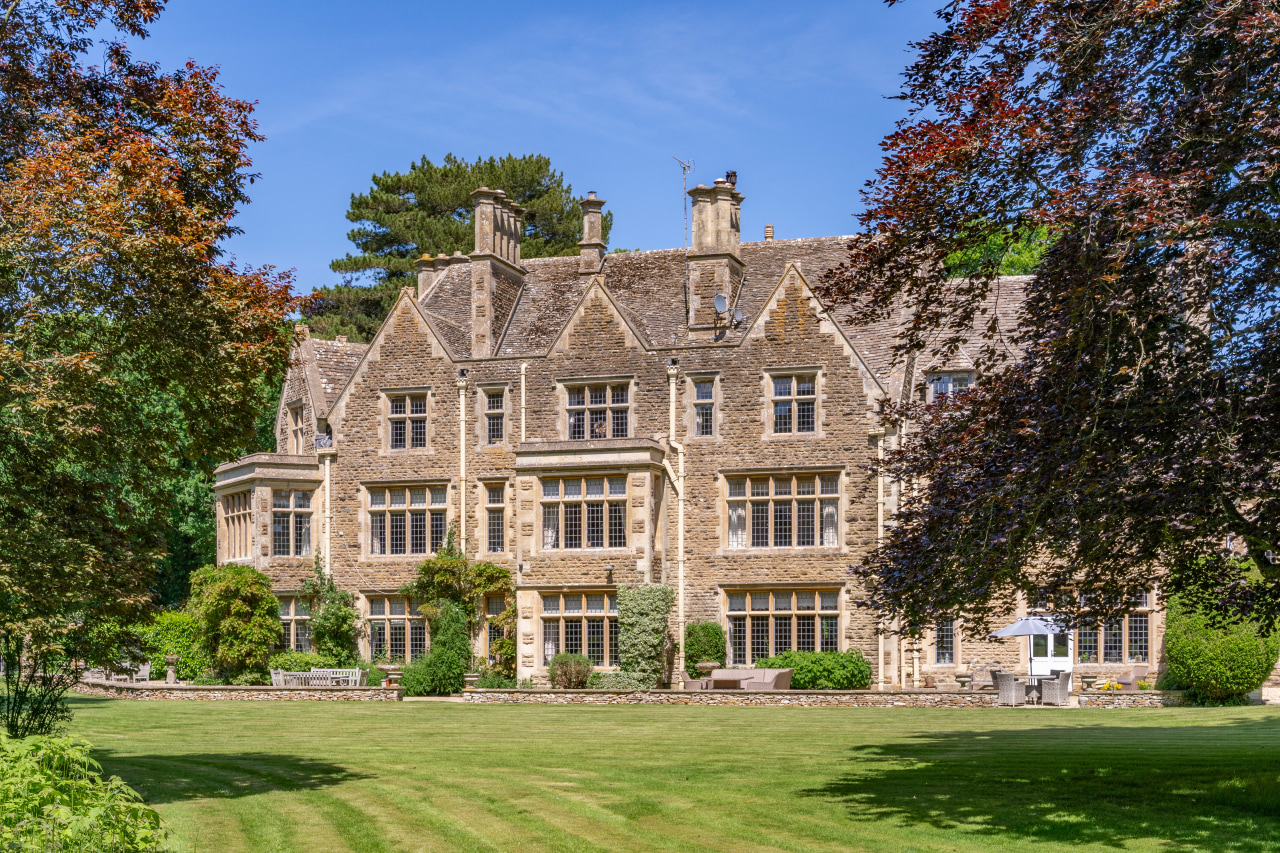 America's newest trophy asset is a country home in the Cotswolds