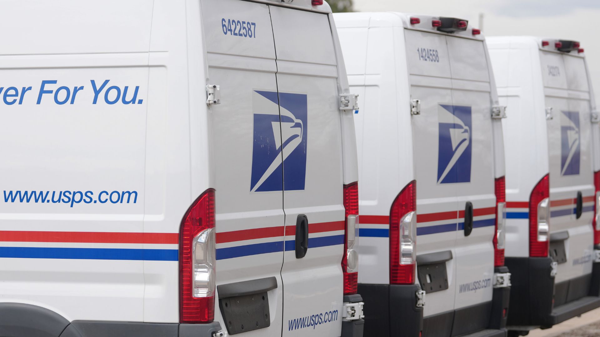USPS holiday mailing deadlines: When to send packages to arrive by ...