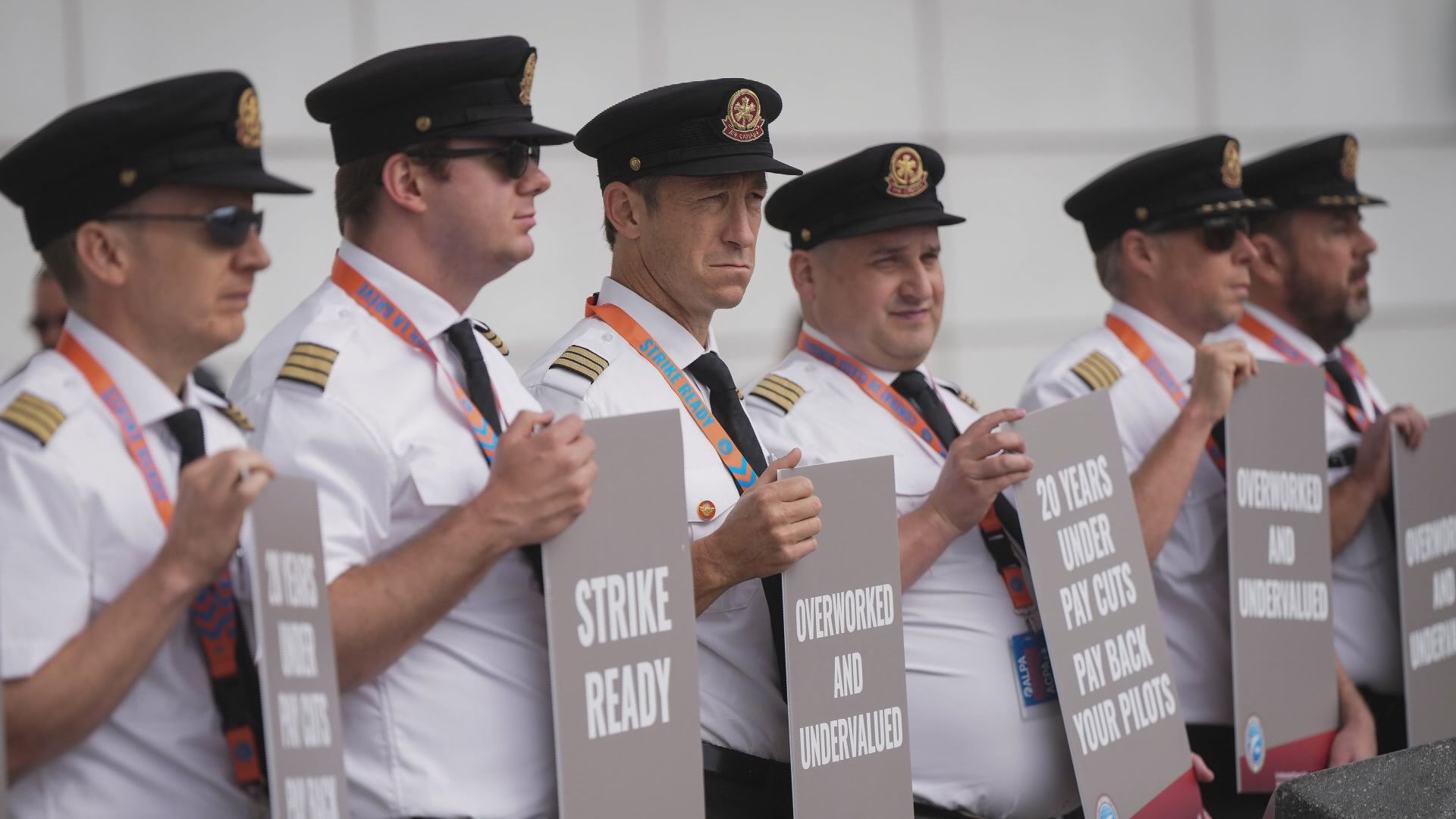 Unions push back on Canada's labour code changes