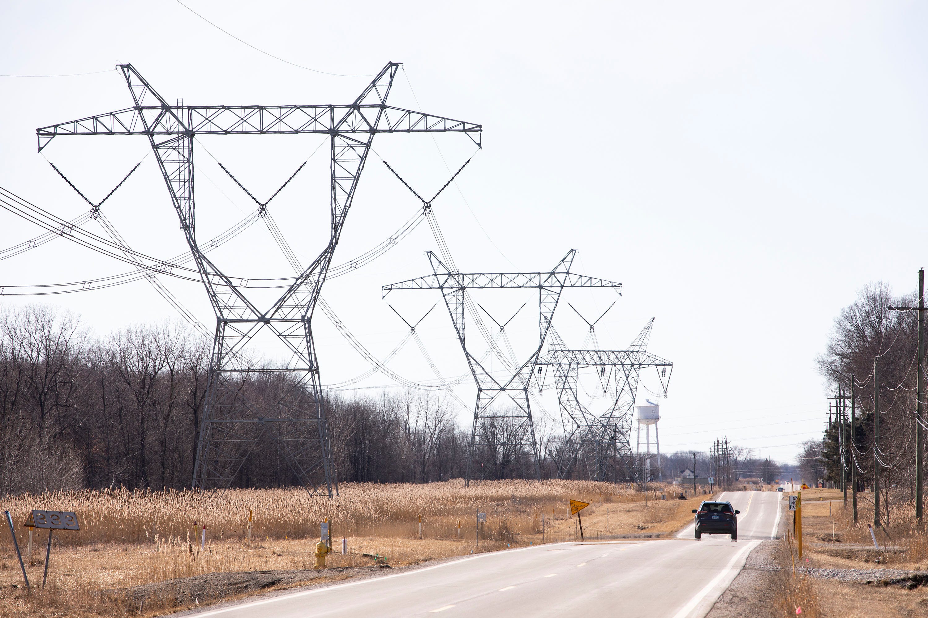 Ohio receiving $273M federal grant to update electric grid infrastructure