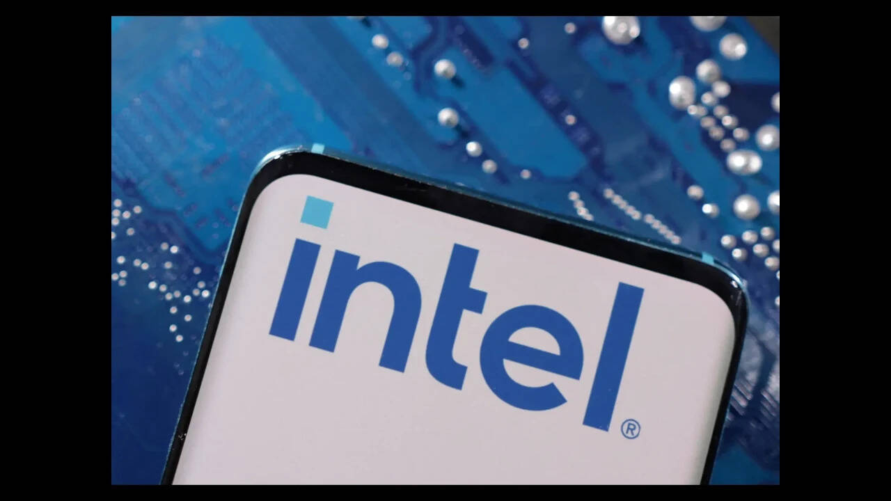 Intel cuts VP ranks from 450 to 200, CFO David Zinsner calls it a ...
