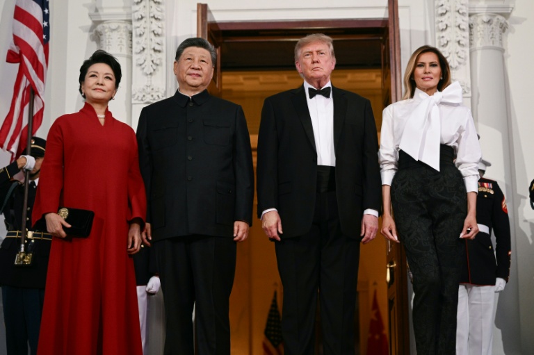 Trump hosts Xi for state dinner as pomp masks tensions