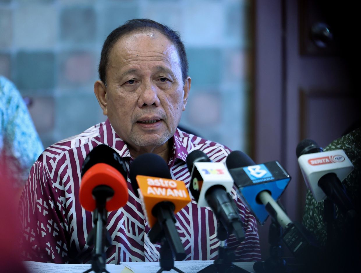 MB: Resolve crisis via state institutions