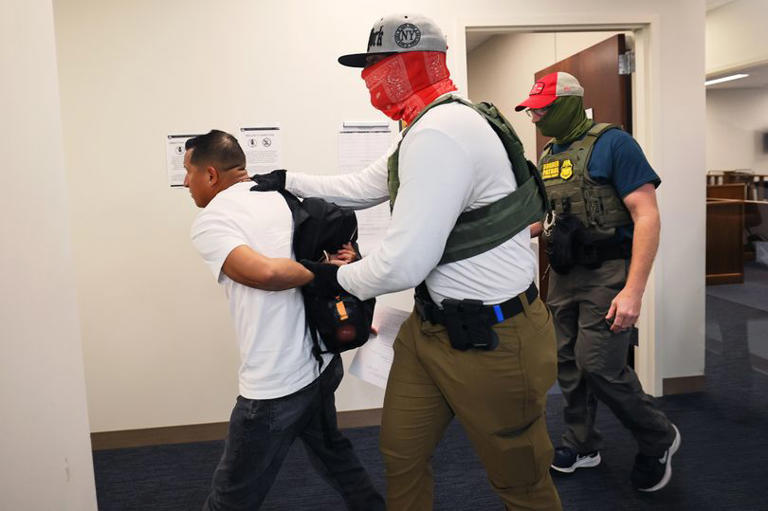 Judge rules overcrowded, degrading NYC ICE facility was a 'black site ...