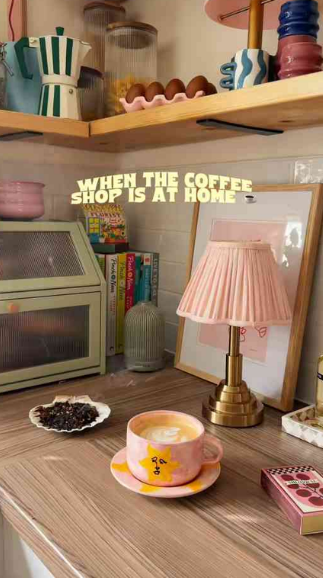 How to create a cozy coffee corner at home