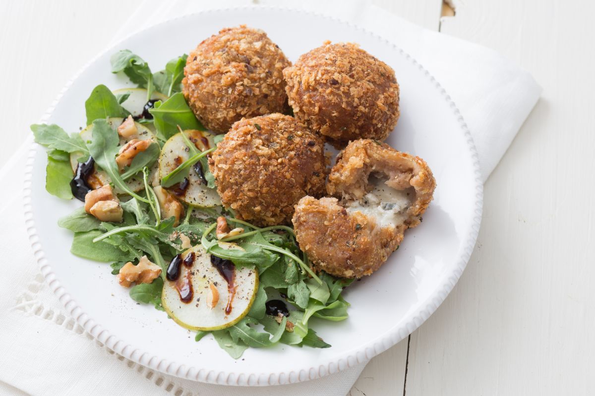 Pear and goat blue cheese croquettes
