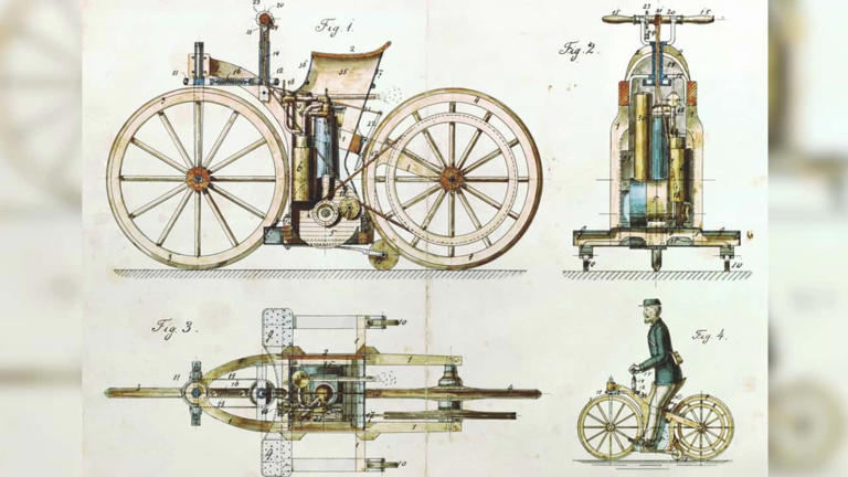The world’s first gas motorcycle was a wooden test mule with training ...