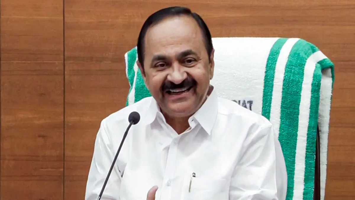 Challenge to secularism: Kerala CM attacks CPI-M over communal slurs ...