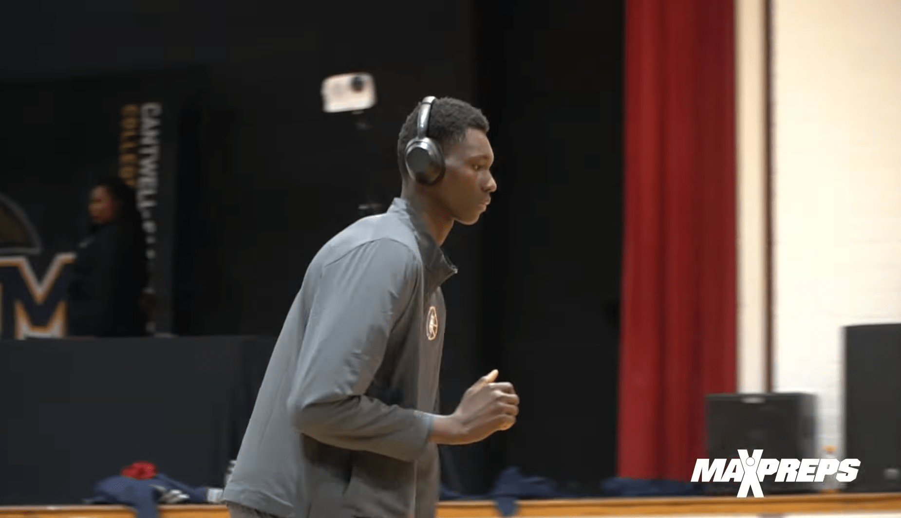 Kentucky basketball has momentum for 7-foot-5 Cherif Millogo