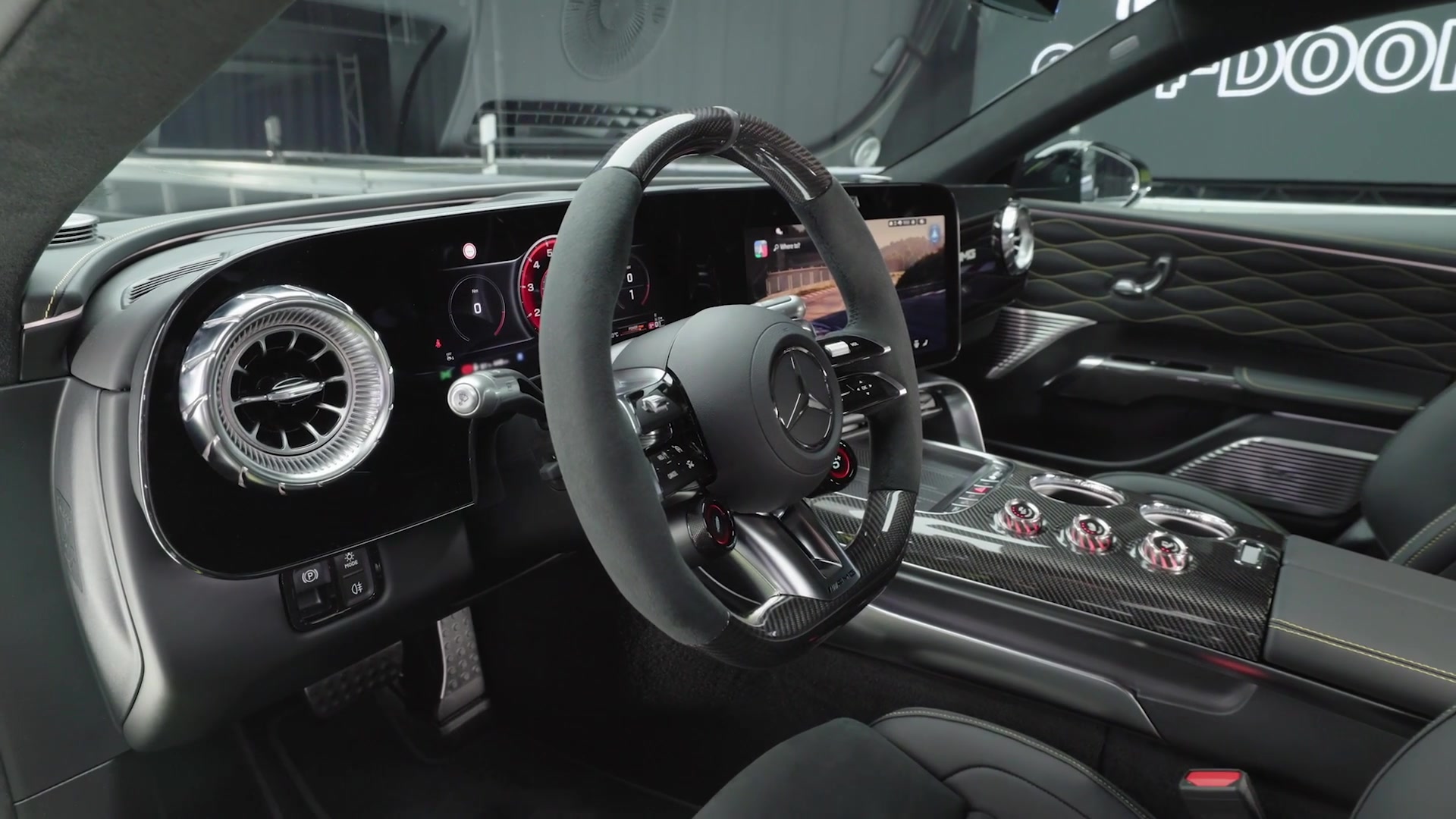 Mercedes-AMG GT 63 4-Door Coupé interior design in Sunny Lime Magno