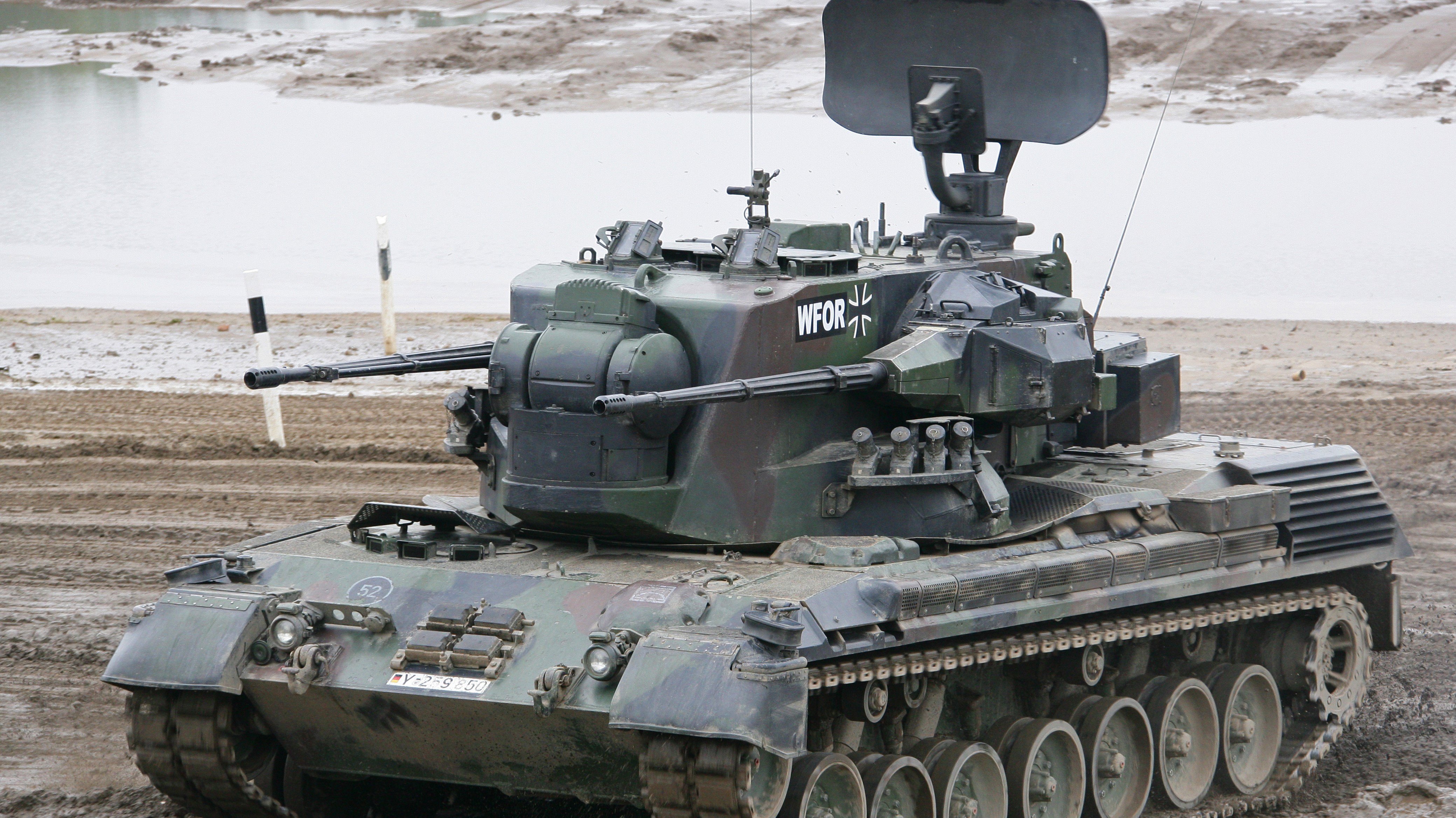 Deutschlands Panzertruppen brauchten Schutz vor sowjetischen ...