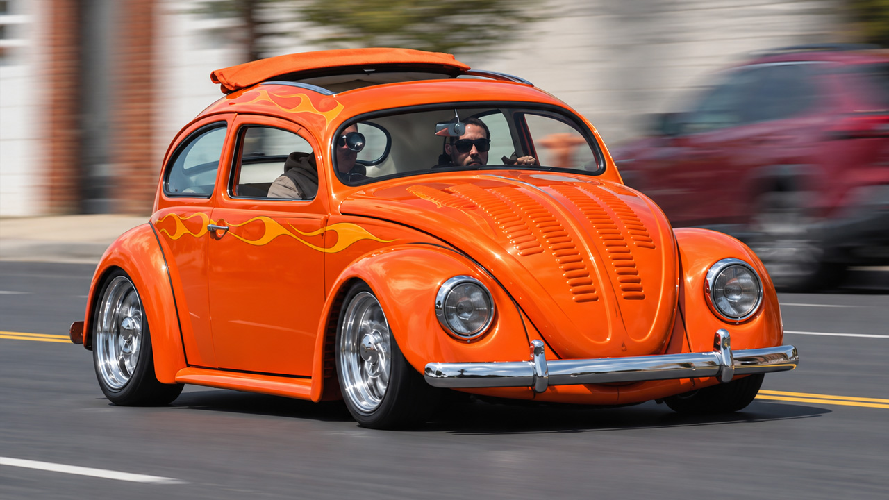 Turbo '67 Volkswagen Beetle gets a chopped rag top