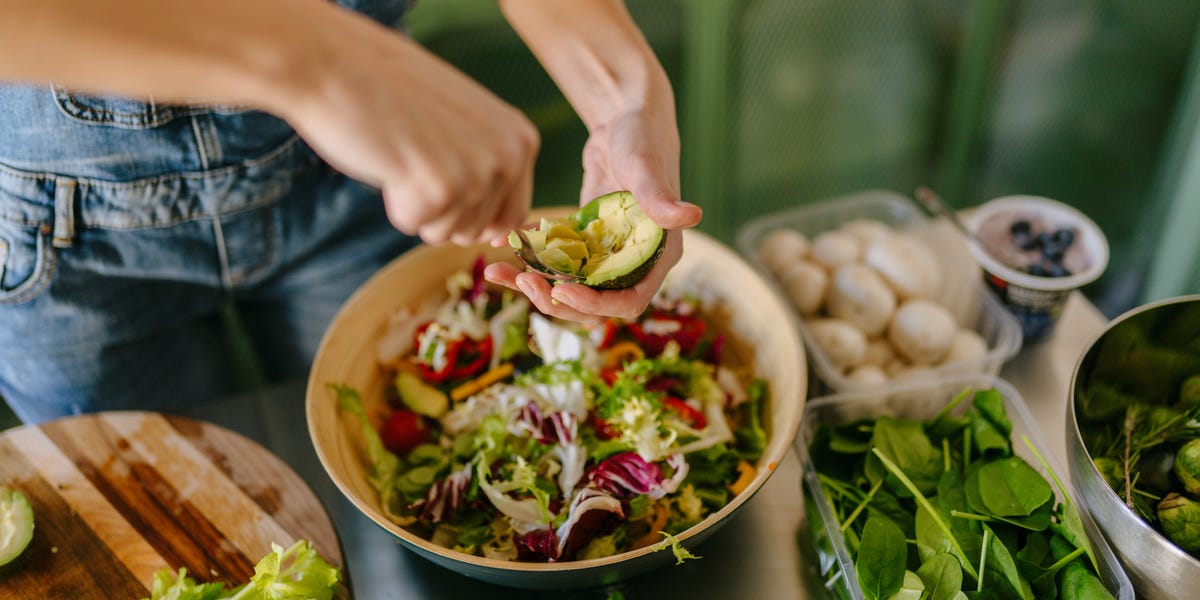 New study tested 10 popular eating plans for longevity benefits—and ...