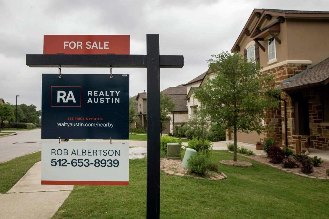 Austin-area home sales slide in August, fall more than 10% in Austin