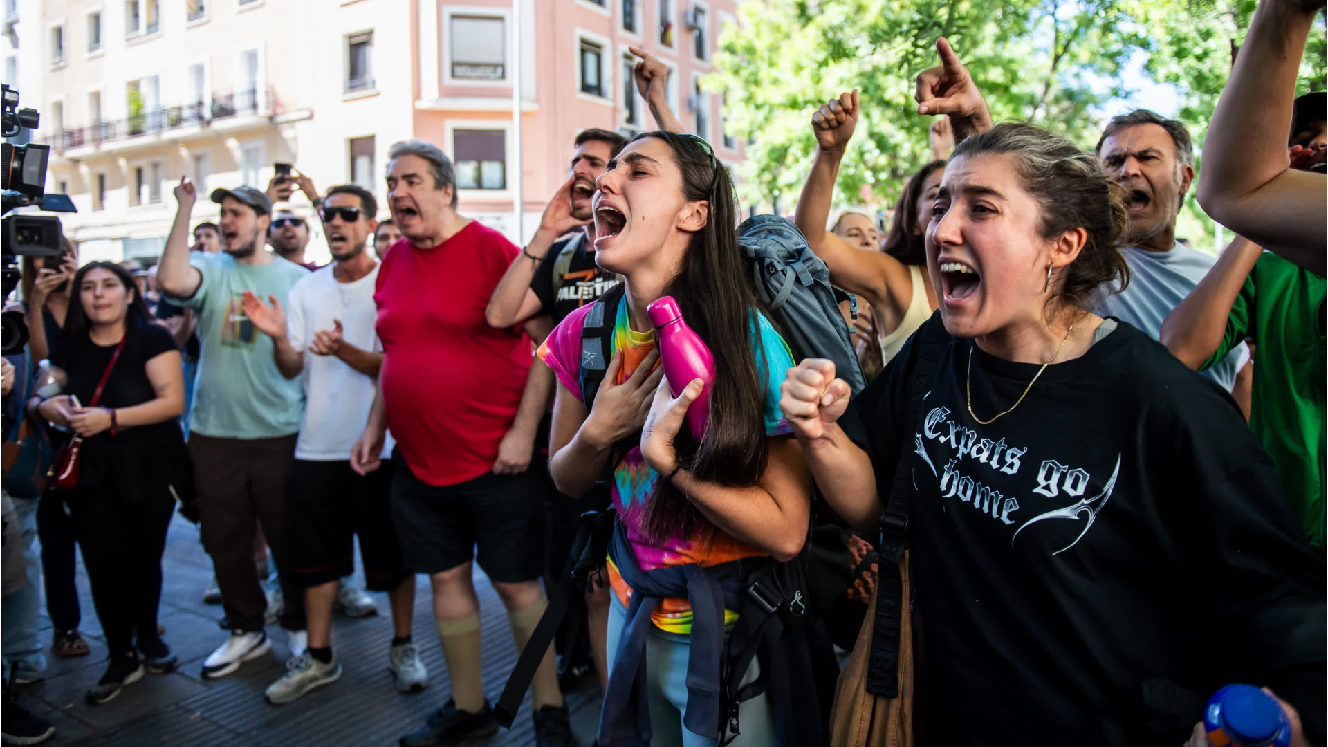 Thousands protest in Spain after 87-year-old woman evicted from Madrid home