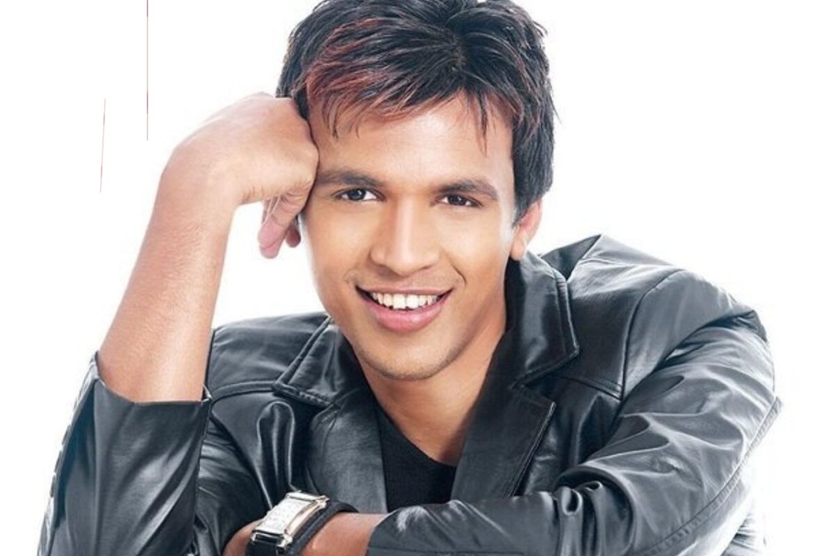 Abhijeet Sawant recalls getting Rs 50 to sing at small pandals, says ...