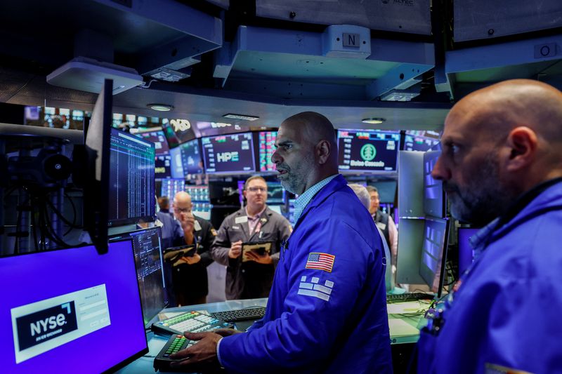 Wall St edges up as AI enthusiasm eases worries over higher oil prices ...