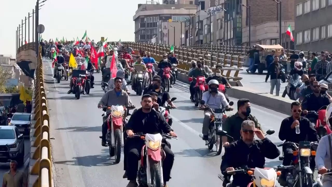 Hardliners stage motorcycle rally in Tehran amid efforts to end war with US