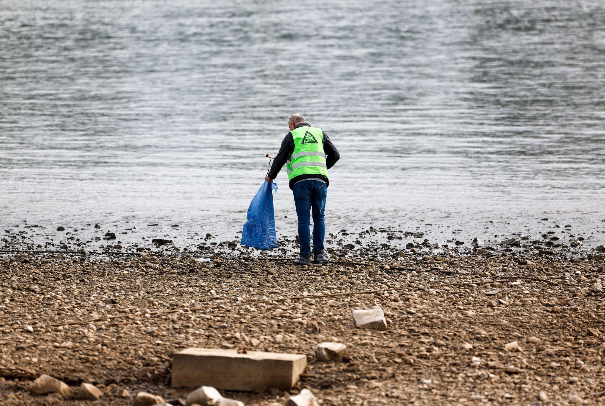 „Lage bleibt angespannt“: Rhein-Pegel auf Rekordtief – auch in Köln ...
