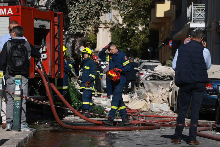 Five missing after Athens explosion collapses building near Acropolis