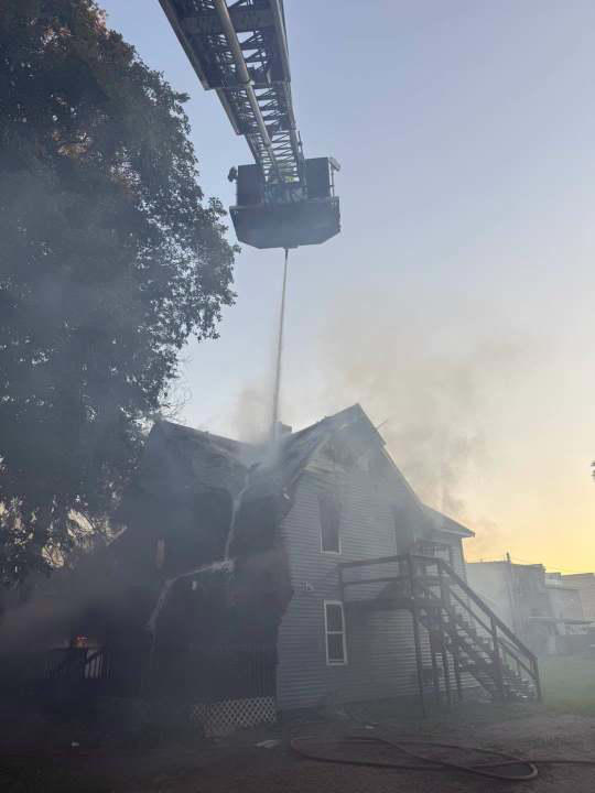 Man charged after fire destroys vacant house in Lyons