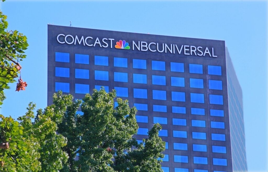 Comcast gets slapped with $18 price forecast as analyst warns 'every ...