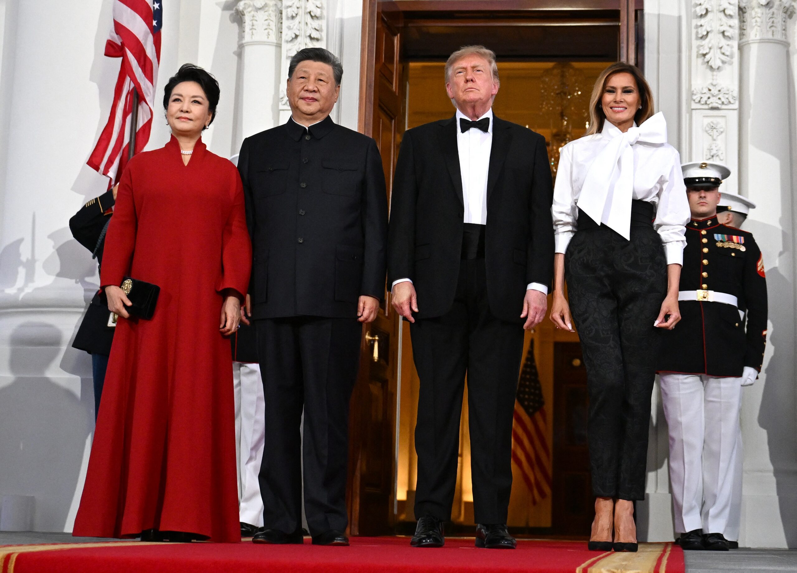 Body language expert addresses Melania Trump’s ‘emotionally distant ...