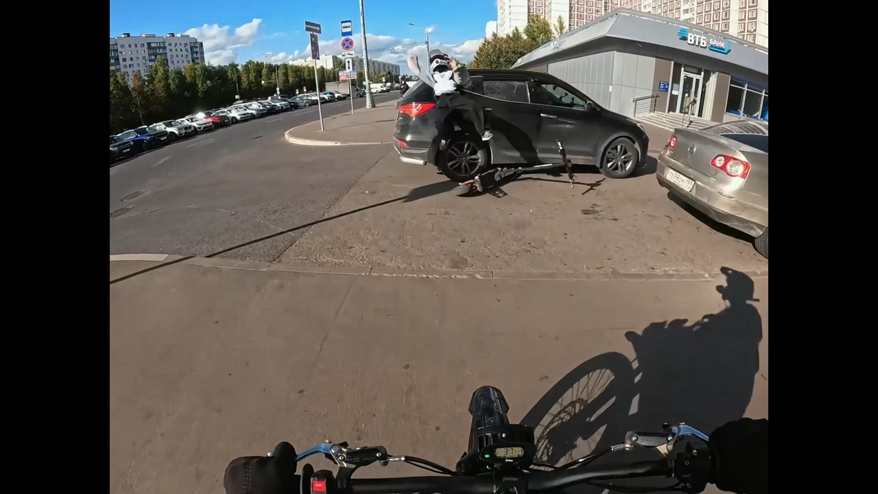 E-scooter rider hits SUV turning at intersection in Russia