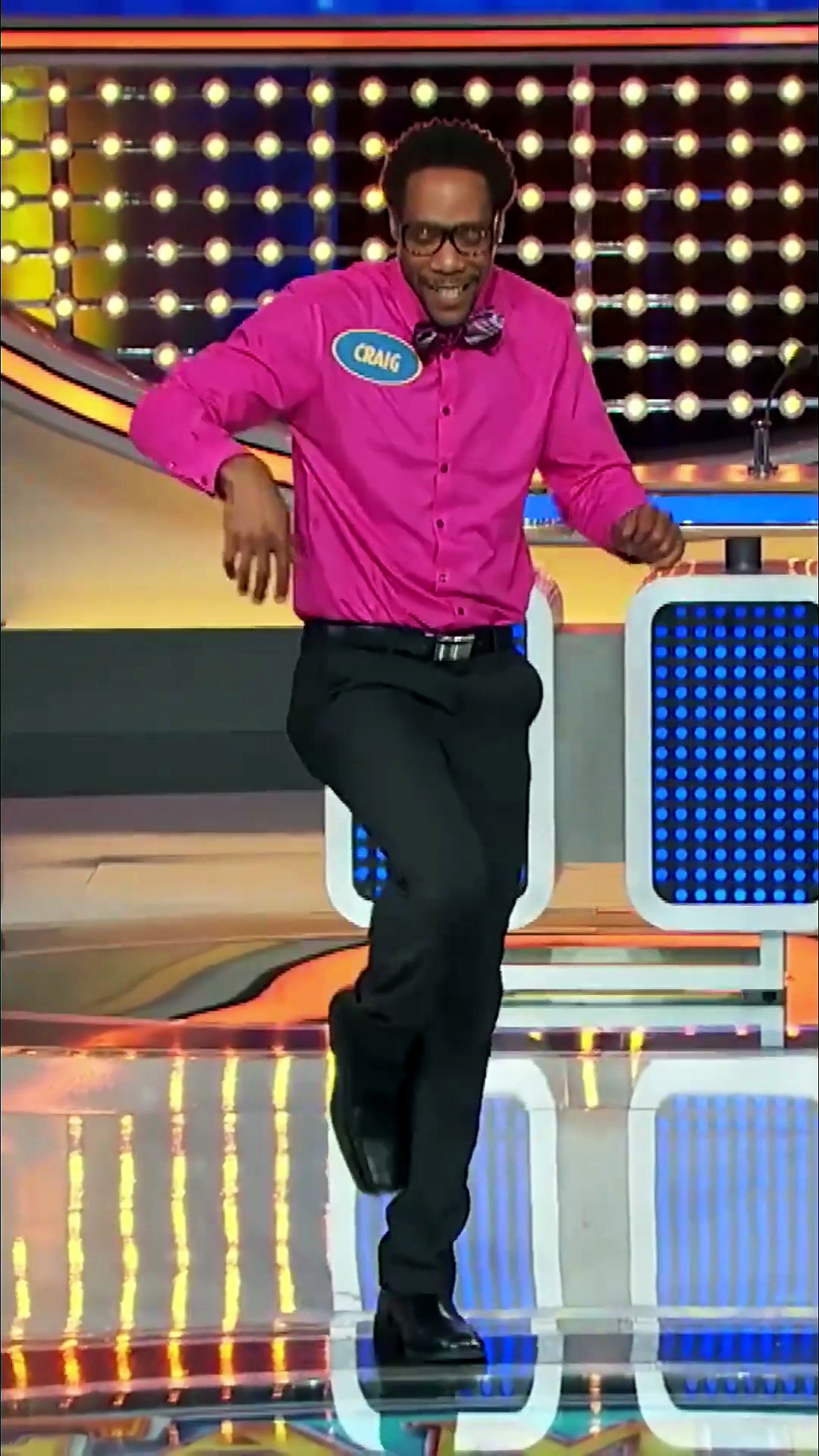 Steve Harvey loses control of the stage on Family Feud