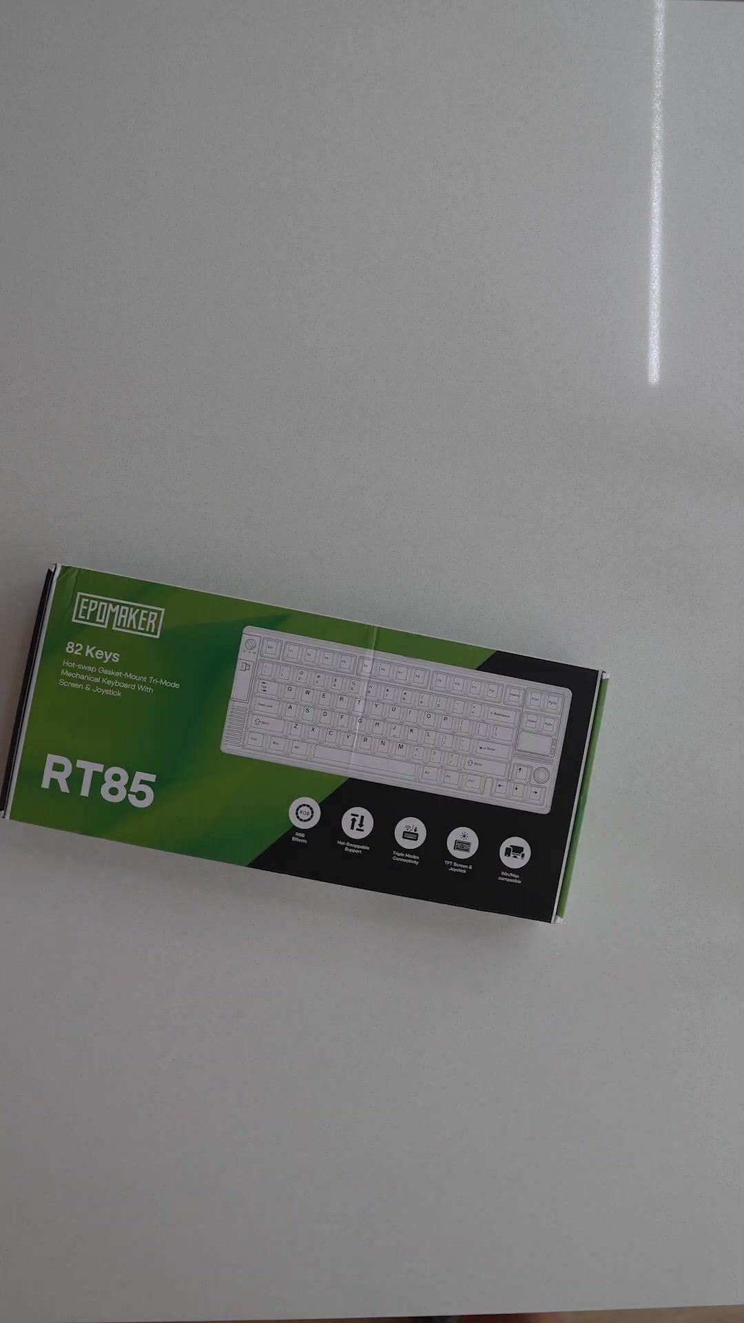 Unboxing the EPOMAKER RT85 mechanical keyboard