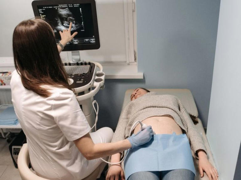 Gezondheidsraad: '13-wekenecho voor zwangere vrouwen niet structureel ...