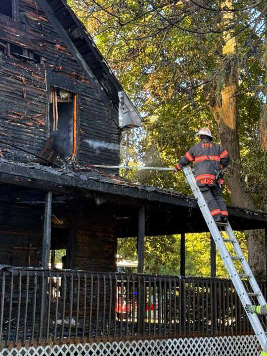 Man charged after fire destroys vacant house in Lyons
