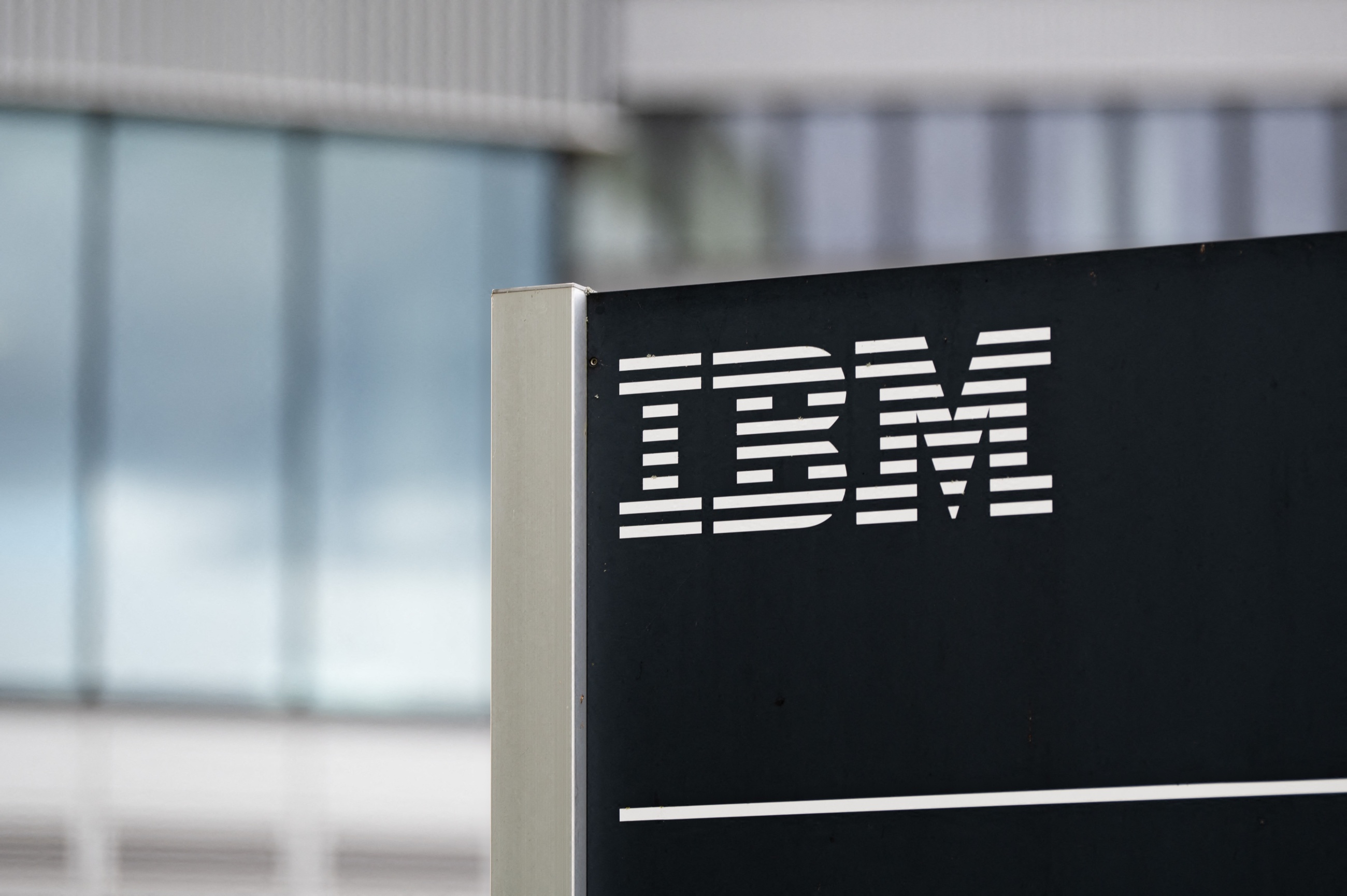 IBM adapter lets banks join Swift blockchain using existing payment ...