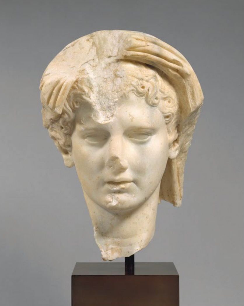 See a stunning collection of stolen Greek artifacts, spanning 5,000 ...