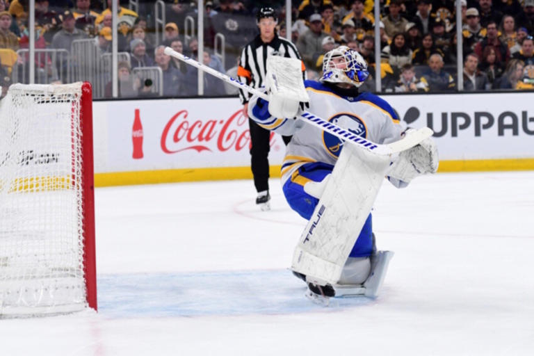 NHL injuries: Blue goalie Alex Lyon left Thursday night's game early ...
