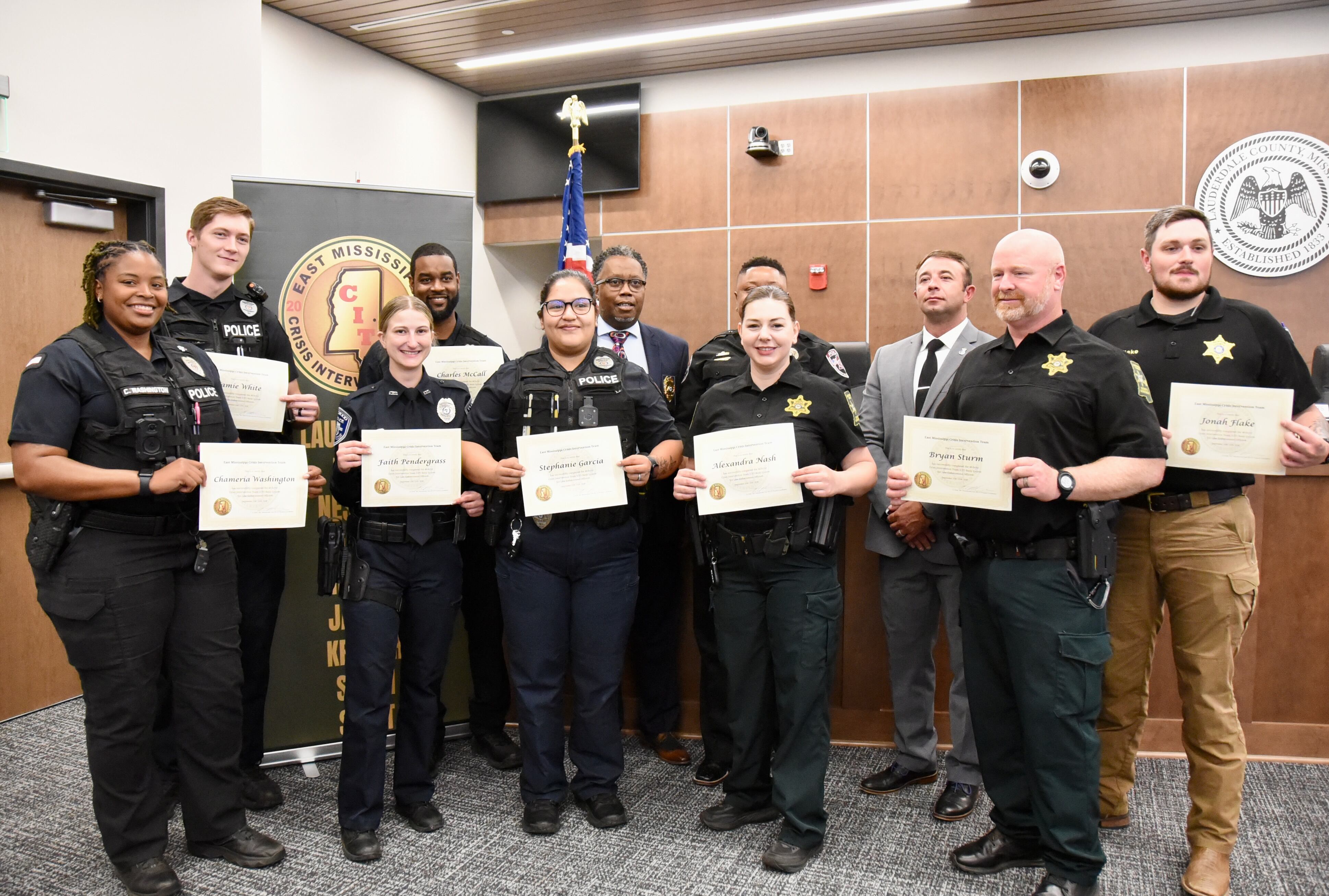 A dozen East Mississippi officers graduate from intensive crisis ...