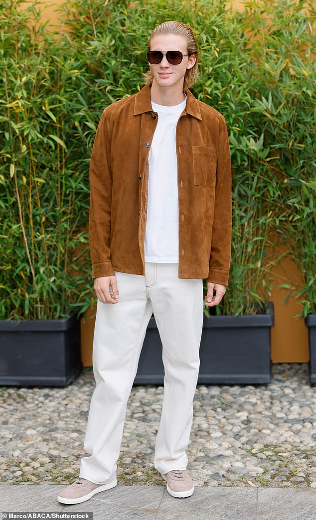 Gossip Girl star Kelly Rutherford's son, 20, steals spotlight at Milan ...