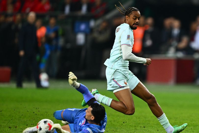 Ugucan Cakir (1) of Turkiye in action against Bradley Barcola (12) of France during the UEFA Nations League A League Group 1 match between Turkiye and France