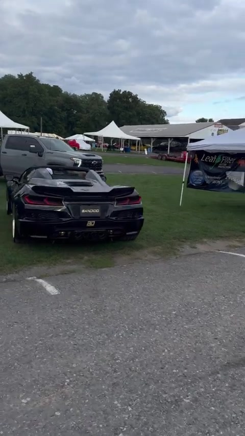 Twin turbo C8 Corvette Z06 revving and sounding insane!