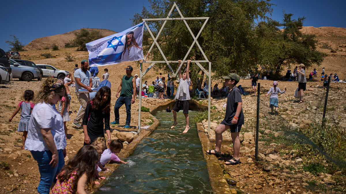 Settlers divert West Bank spring water as part of Israeli heritage site ...
