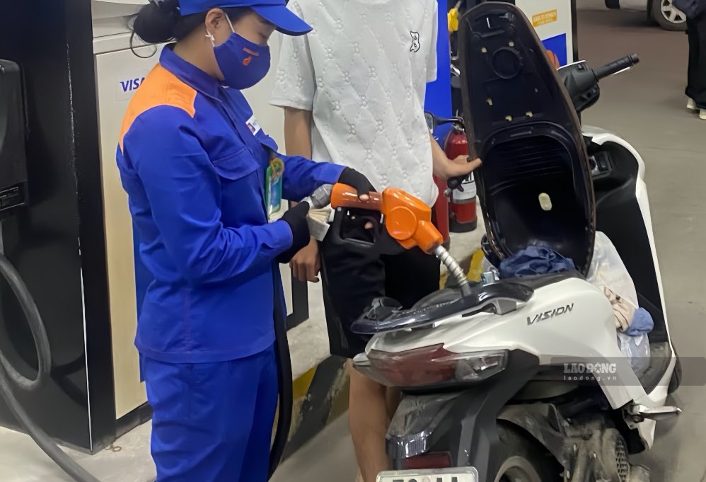 Giá xăng dầu bán lẻ hôm nay 25.9