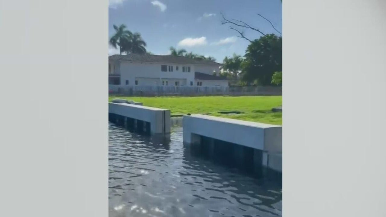 Hollywood is testing a possible flooding fix ahead of king tides