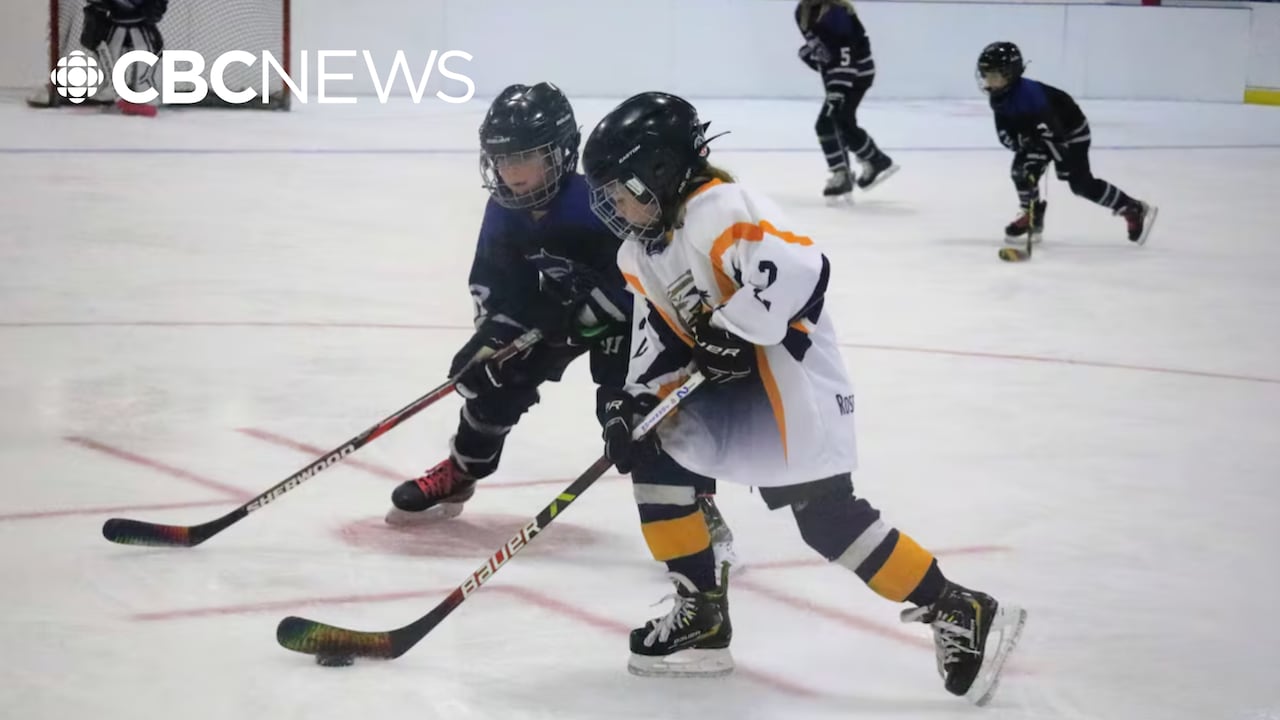 'Hot topic' of U9 half-ice hockey is up for debate in Saskatchewan