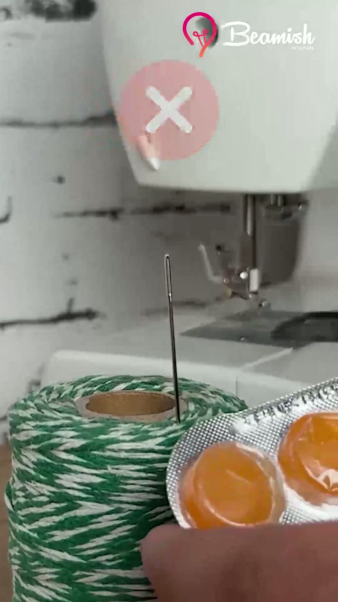 Smart thread and clothes hacks #simple #threading #clothes #tricks