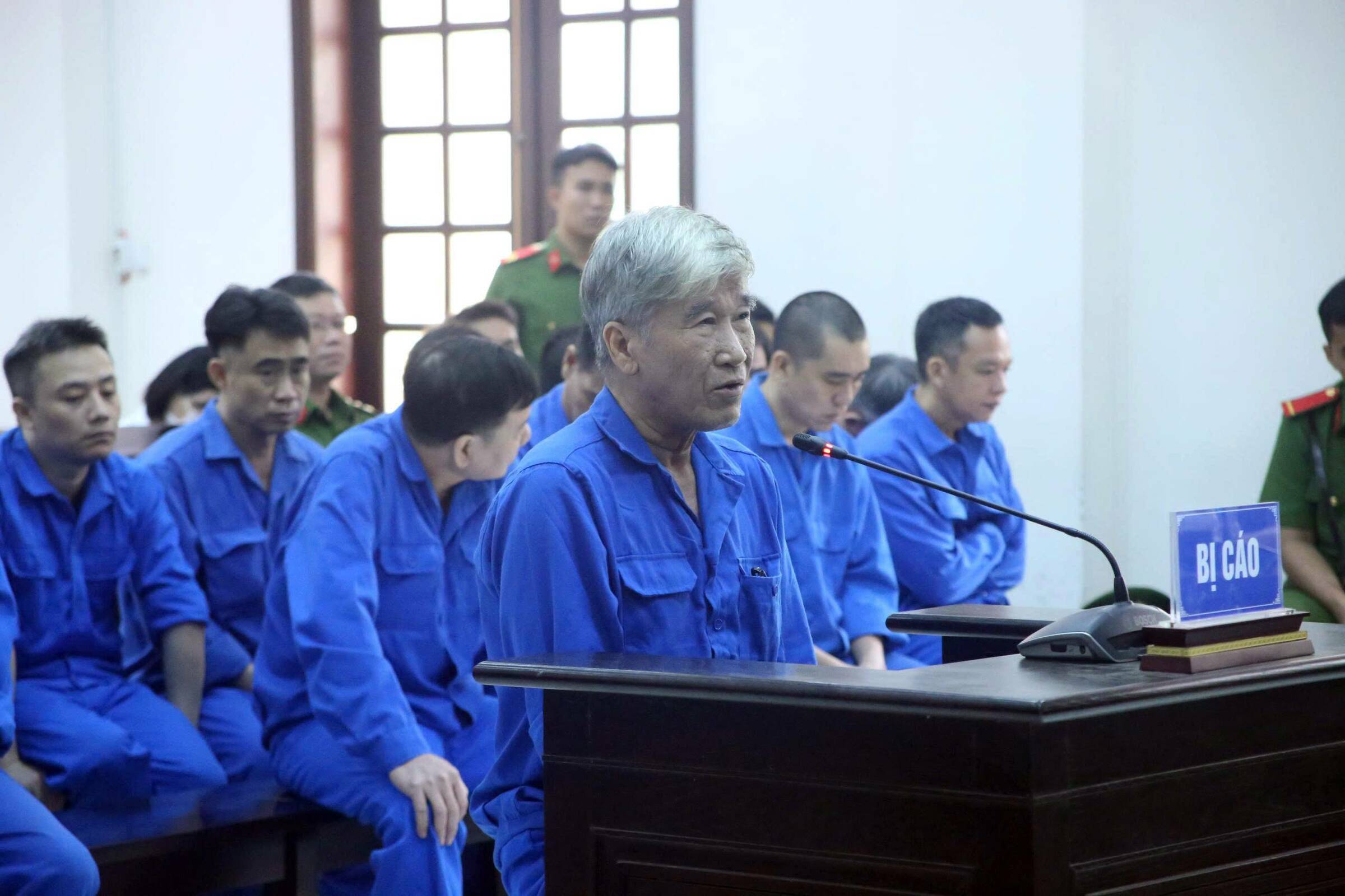 Cựu viện trưởng pháp y tâm thần: 'Nhận tiền nhưng không đổi trắng thay đen'